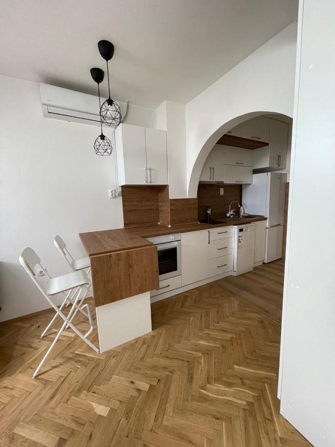 Stella Appartment Нови-Сад Экстерьер фото